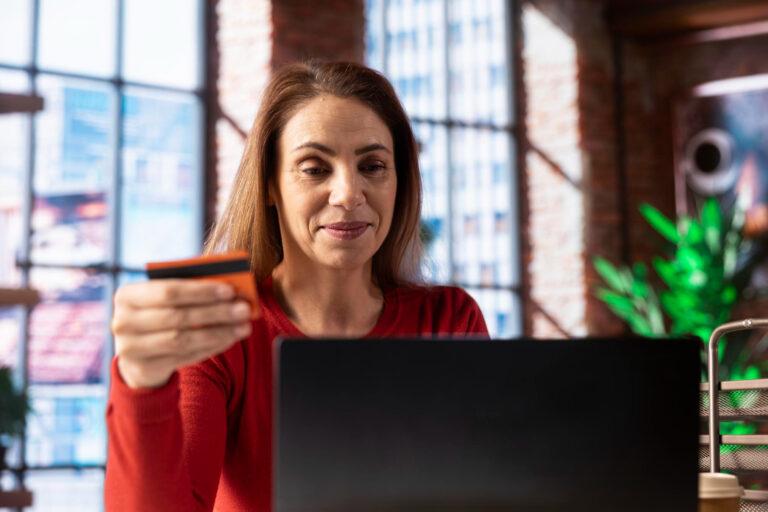 Mélanger compte bancaire professionnel et personnel : une mauvaise habitude qui peut coûter très cher